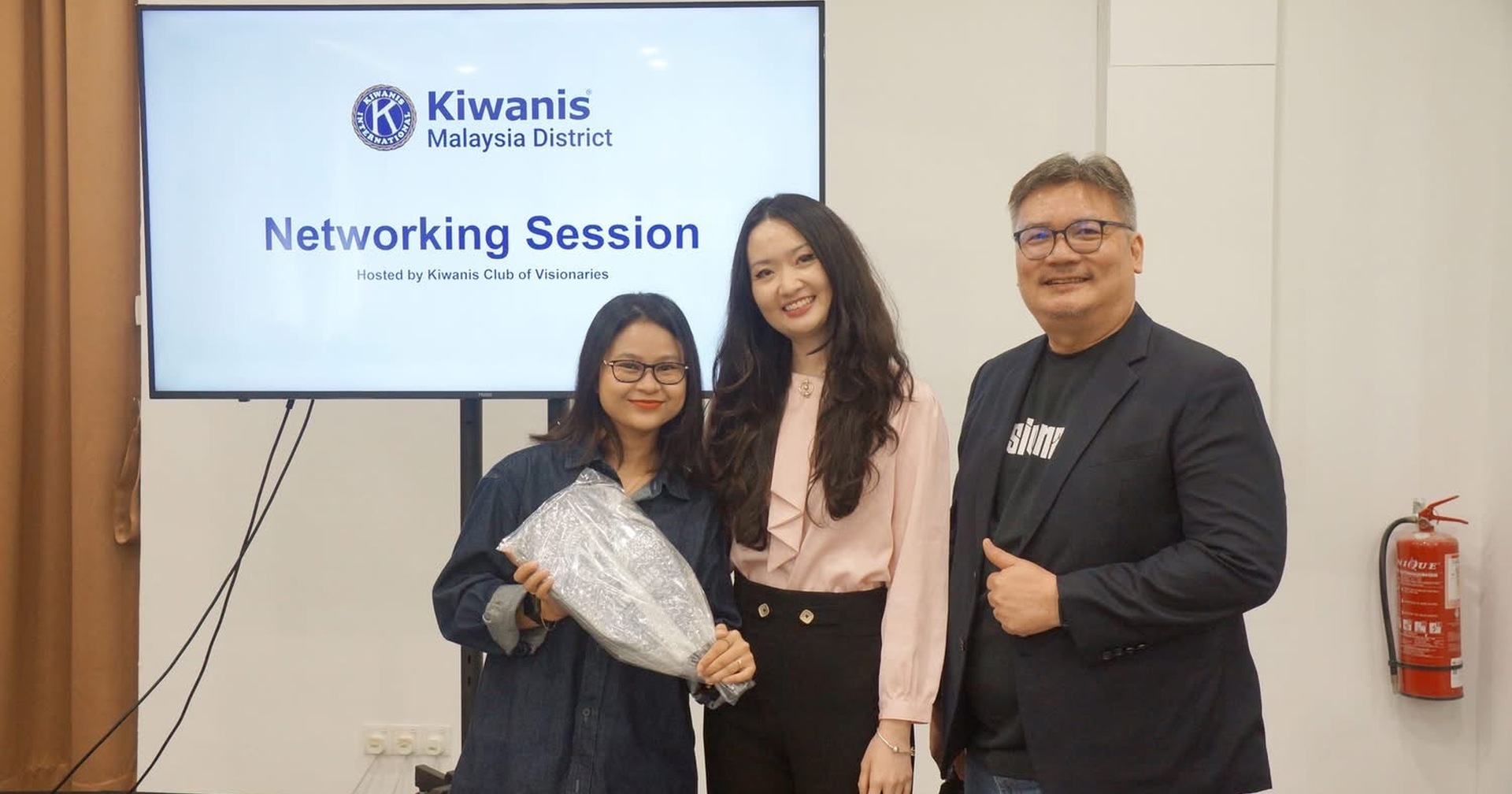 Kiwanis Networking with Marketing Guru Long Yun Siang