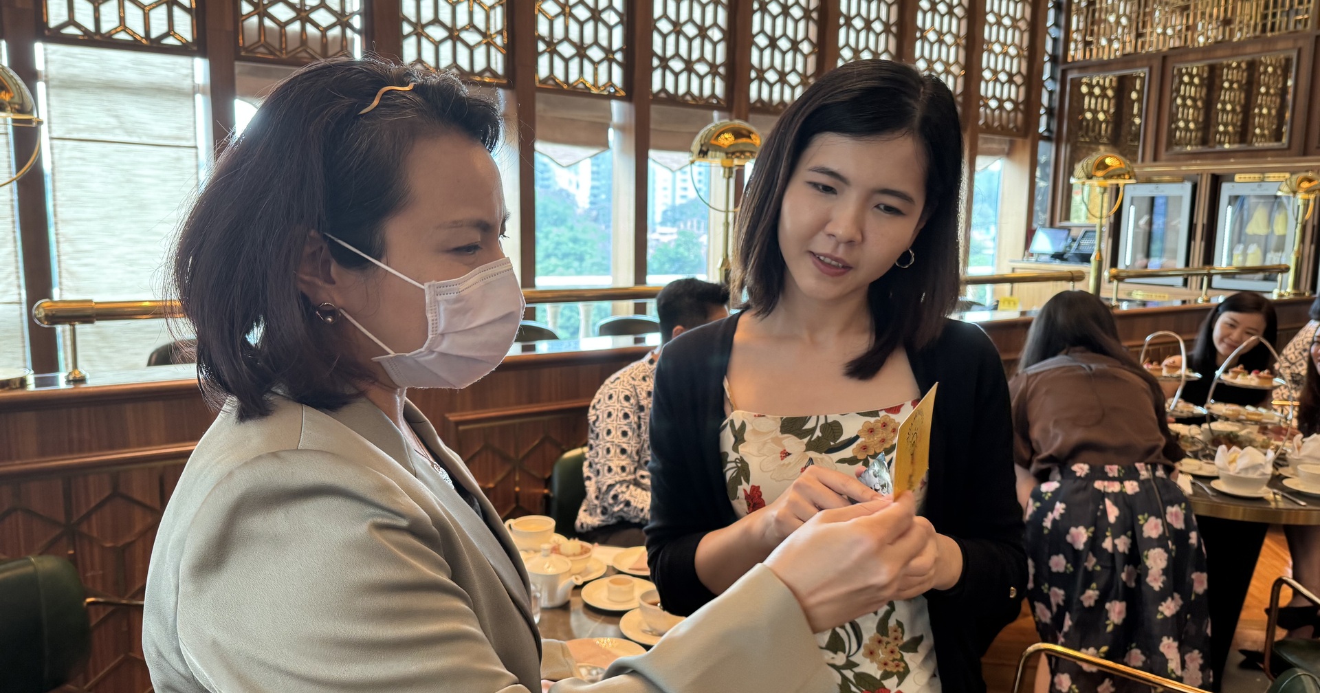 Kiwanis Club of Visionaries meets at Gordon Ramsay!